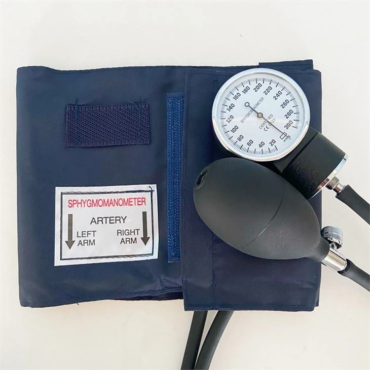 Aneroid Sphygmomanometer No Stethoscope